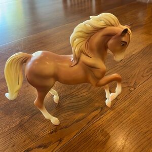 Retired Breyer Chica Linda horse, Dreamworks Spirit